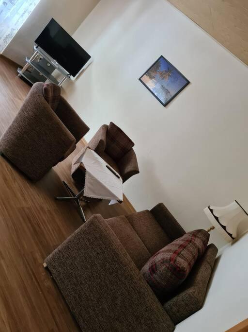 Gemuetliche Ferienwohnung Am Waldrand Elgersburg Extérieur photo